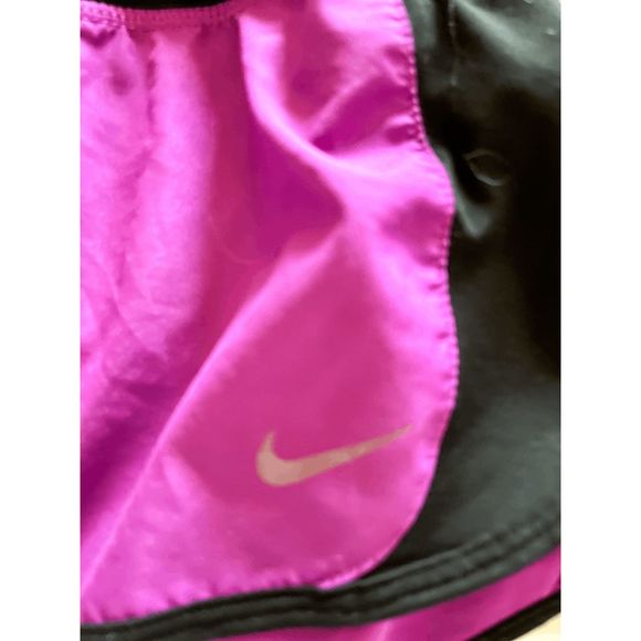 Nike Track Running Athletic Shorts Quick Dry Material Purple Women’s Medium - Picture 7 of 12